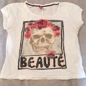 Skull tee shirt